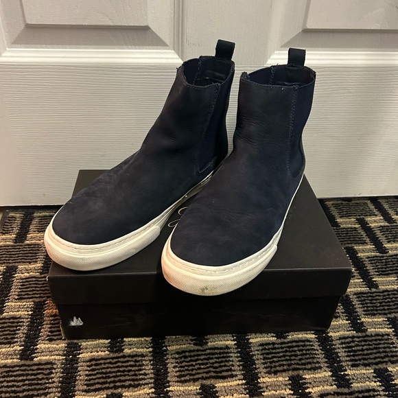 Navy high top sneaker booties - Picture 1 of 1